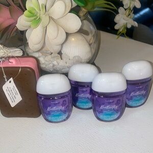 Bath and Bodyworks Ice Cream Bacterial Holder and Butterfly🦋 Sanitizer Refills